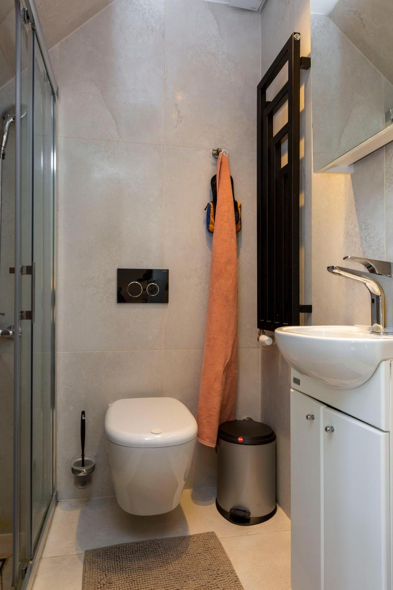 Bnb Comfort Guesthouse Olten - Lostorf Екстер'єр фото