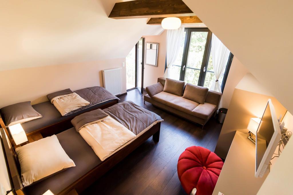Bnb Comfort Guesthouse Olten - Lostorf Екстер'єр фото